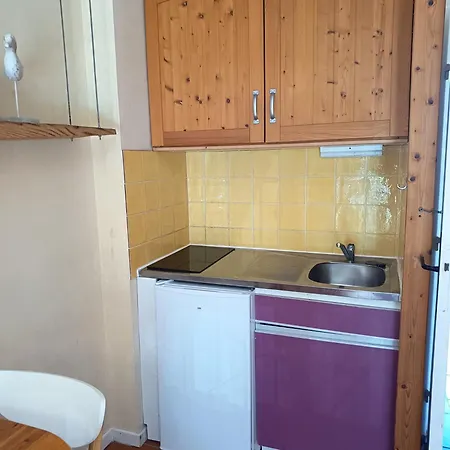 Agreable Proche Apartment